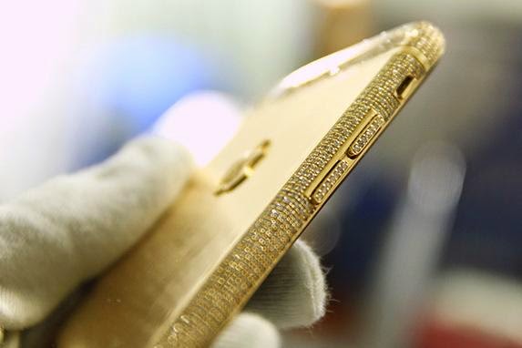 Iphone 6 được đúc bằng vàng cao cấp